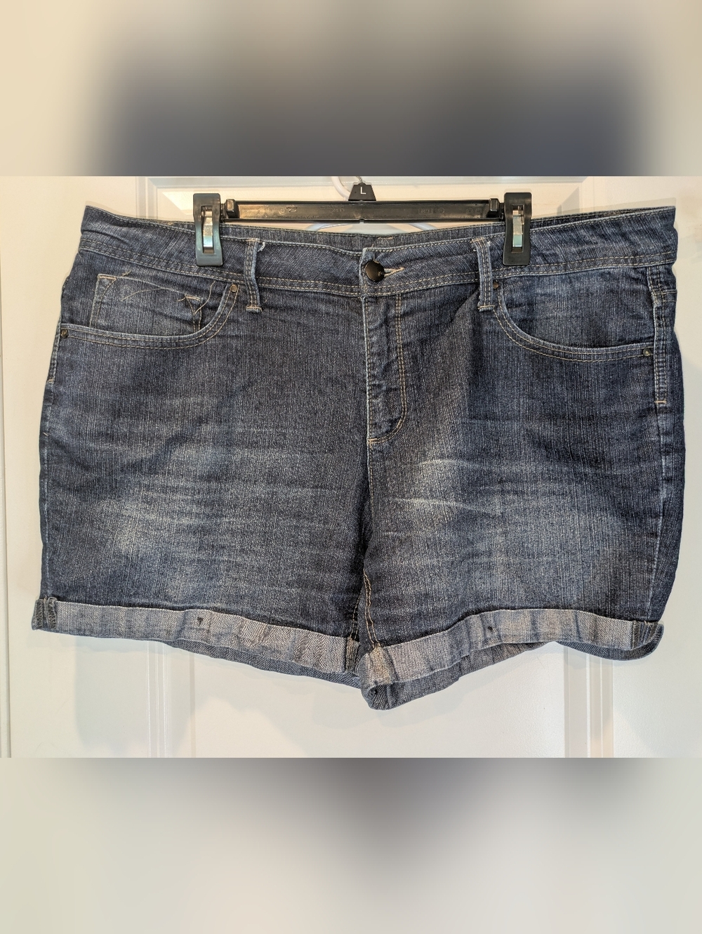 Denim Shorts Dark Wash Cuffed Stretch Plus Size 18 Mid Rise